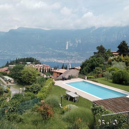 Appartamento Casa Pace Tremosine ภายนอก รูปภาพ