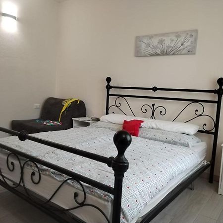 Appartamento Casa Pace Tremosine ภายนอก รูปภาพ