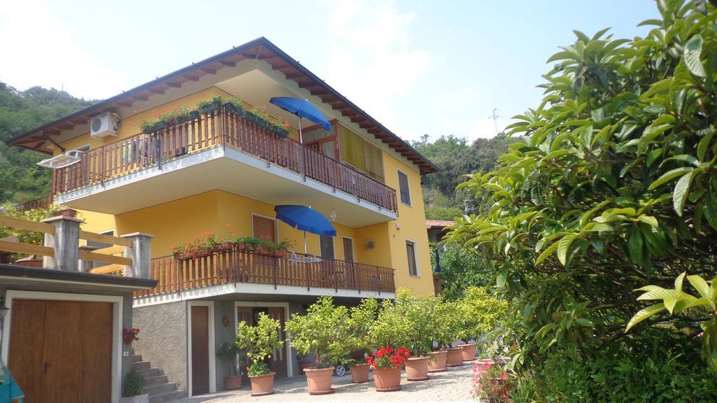 Appartamento Casa Pace Tremosine ภายนอก รูปภาพ