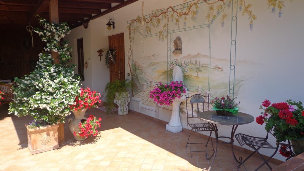 Appartamento Casa Pace Tremosine ภายนอก รูปภาพ