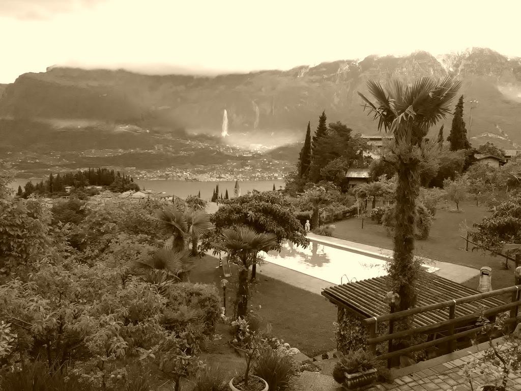 Appartamento Casa Pace Tremosine ภายนอก รูปภาพ
